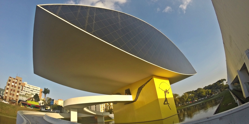 Museu Oscar Niemeyer, o “Museu do Olho”, em Curitiba