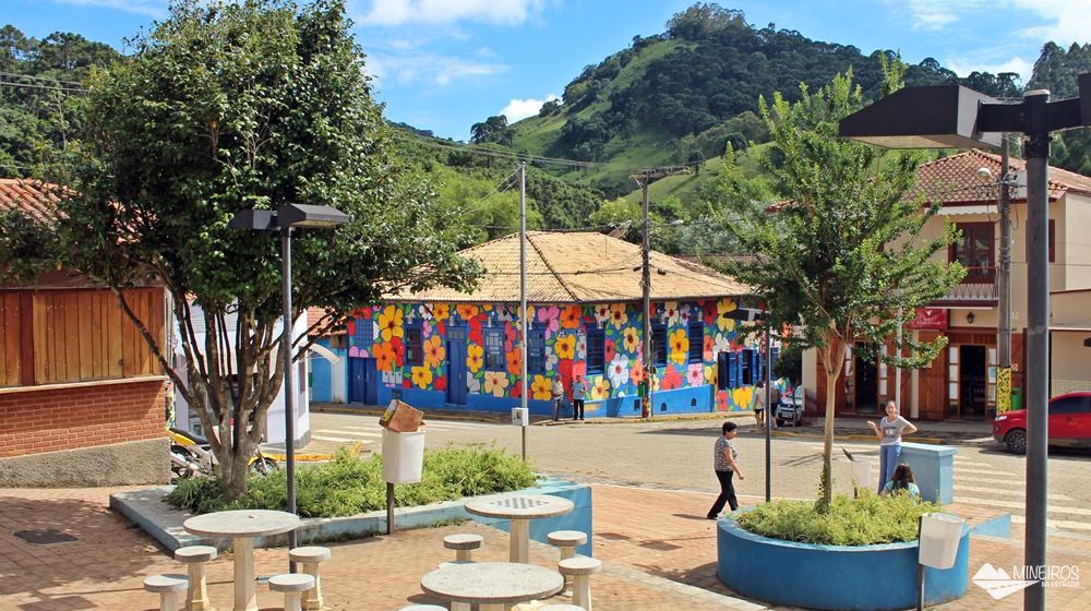 Padaria São Francisco,lanches gostosos e baratos em Gonçalves, Minas Gerais.