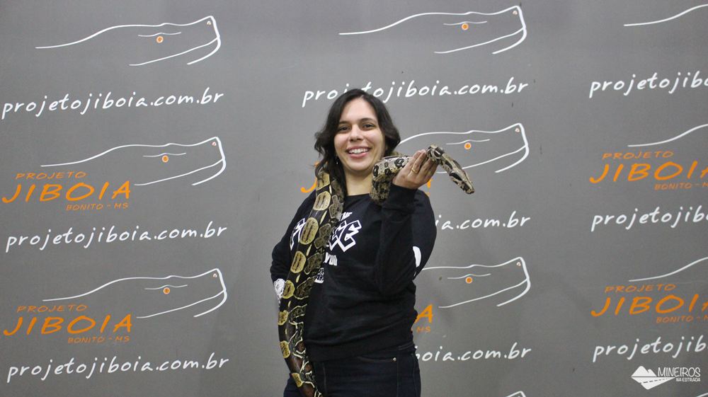 O Projeto Jiboia fica em Bonito (MS) e é uma ótima maneira de acabar com o medo, muitas vezes infundado, de cobras!