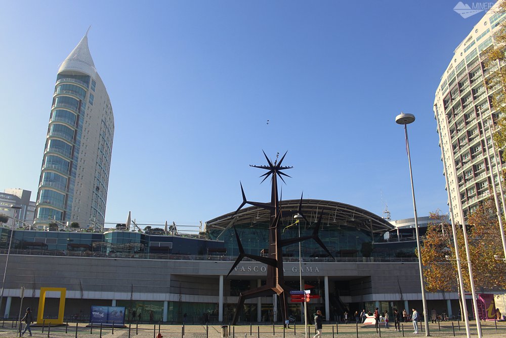 O Parque das Nações é uma área moderna de Lisboa, onde estão localizados o Oceanário, museus e o teleférico.