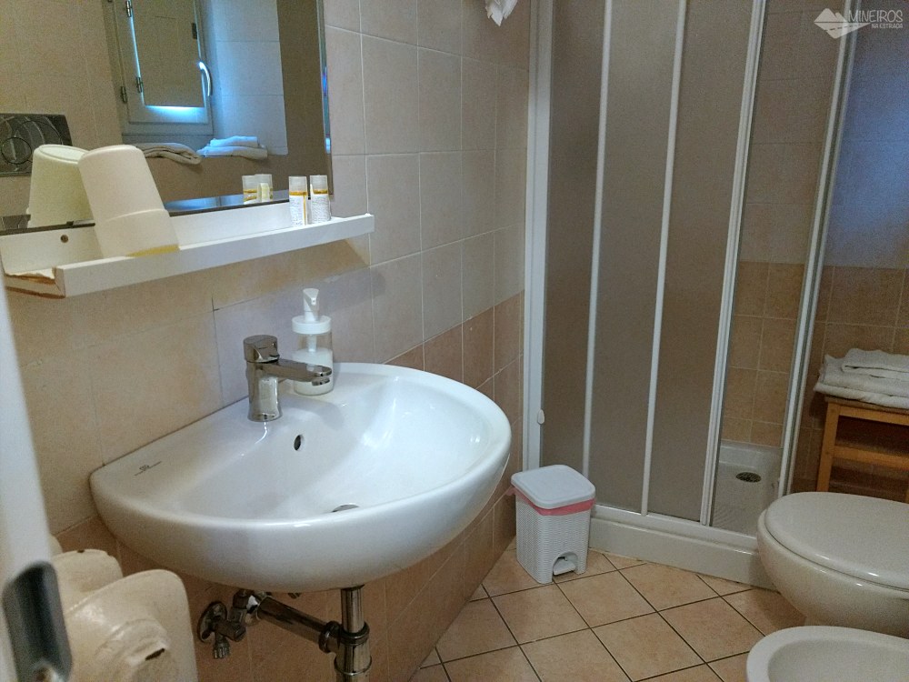 banheiro do hotel