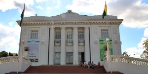 Visita guiada ao Palácio Rio Branco, no Acre